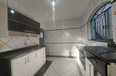 Casa para alugar na rua genésio pedro machado, mutondo, são gonçalo - rj