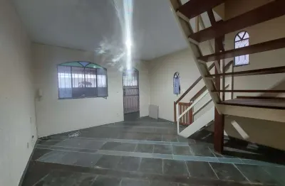 Casa para alugar na rua genésio pedro machado, mutondo, são gonçalo - rj