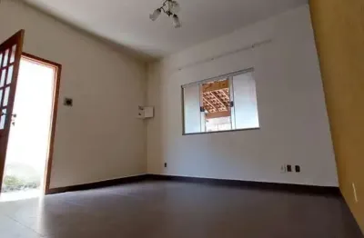 Casa à venda na rua engenheiro josé nicola mutarelli, bela vista, pindamonhangaba - sp