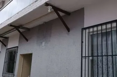 Casa à venda na rua amália, quintino bocaiúva, rio de janeiro - rj
