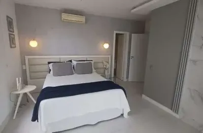 Casa de Condomínio para alugar na Rua Doutor Nilton Velmosvitsky, Camboinhas, Niterói - RJ