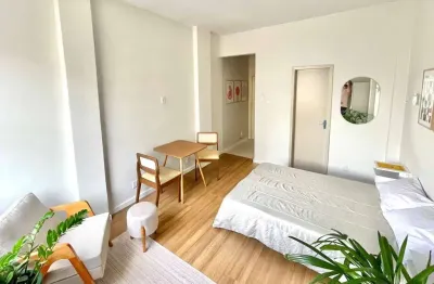 Apartamento à venda na Rua Ministro Viveiros de Castro, Copacabana, Rio de Janeiro - RJ
