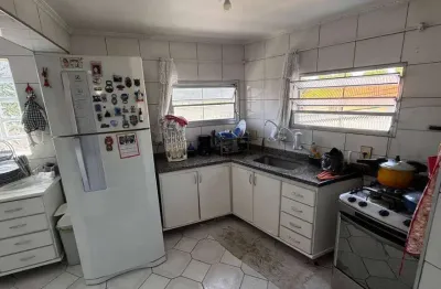 Casa à venda na Rua Professor Sylas Baltazar de Araújo, Parque Fongaro, São Paulo - SP