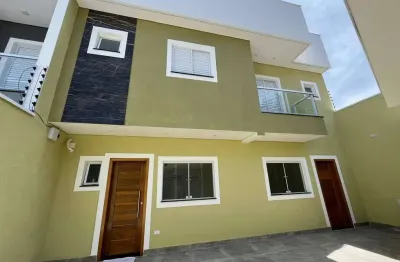 Casa à venda na Rua Itapera, Parque Jaçatuba, Santo André - SP