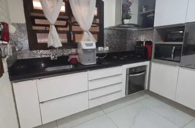 Casa à venda na Estrada João Ducin, Jardim Jamaica, Santo André - SP