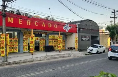 Loja para alugar na Rua Vicente de Lima Cleto, Nova Cidade, São Gonçalo - RJ