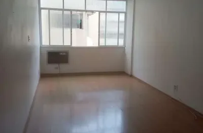 Apartamento à venda na Rua Riachuelo, Centro, Rio de Janeiro - RJ