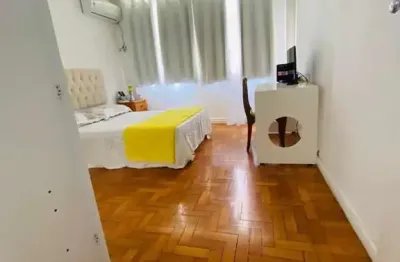 Conjugado para alugar na Rua Constante Ramos, Copacabana, Rio de Janeiro - RJ