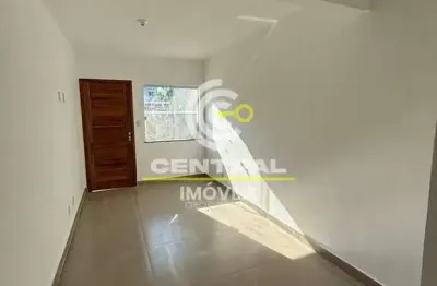 Casa à venda na Rua Padre Anchieta, Jardim Imperial, Itaboraí - RJ