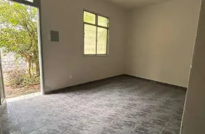 Casa à venda na Rua Joaquim Rodrigues, Parada de Lucas, Rio de Janeiro - RJ