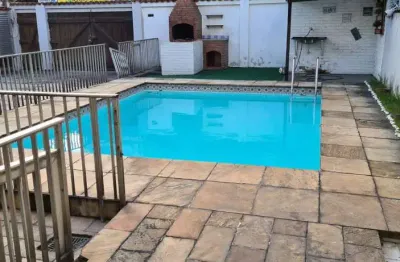 Casa à venda na Rua Padre Peroneille, Jardim América, Rio de Janeiro - RJ