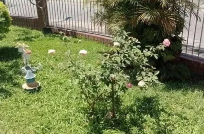 Casa à venda na Rua Gregório de Castro Morais, Jardim Guanabara, Rio de Janeiro - RJ