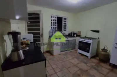 Casa com 3 quartos à venda na Rua Hugo Pires de Almeida, Conjunto São Benedito, Jacareí