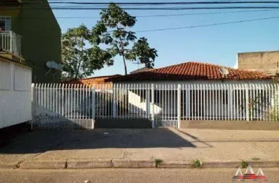 Casa a venda com tres quartos no bairro campo velho cuiaba