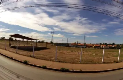 Terreno esquina avenida do cpa e rotatoria av contorno leste
