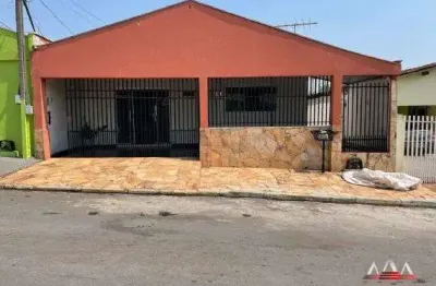 Casa com 3 quartos à venda na Rua Setenta e Oito, CPA III, Cuiabá