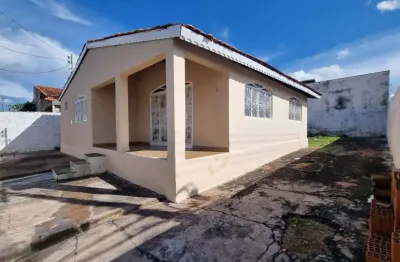 Casa com 3 quartos à venda na Rua Feira de Santana, CPA I, Cuiabá