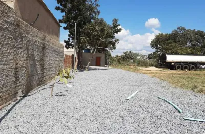 Aluga-se terreno de 3200 m² com salão alto do boa vista vg