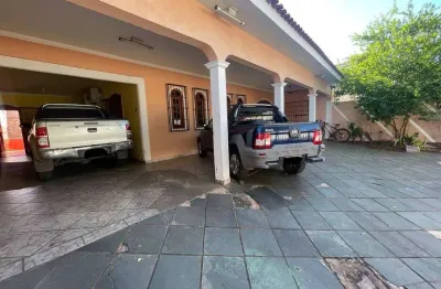 Casa com piscina no bairro morada do ouro setor norte - cuiabá