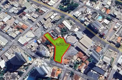 Terreno de 2610m² em região nobre proximo praça popular bairro goaibeiras