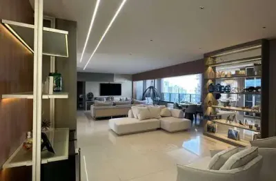 Luxuoso apartamento semi mobiliado royal presidente
