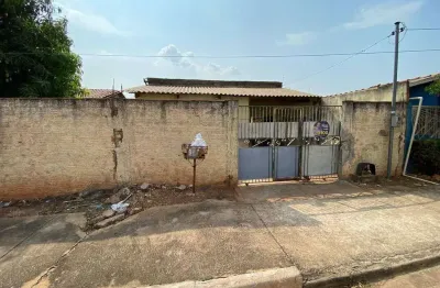 Casa à venda – bairro dr. fábio (próximo ao contorno leste)