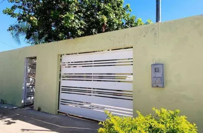 Casa a venda no  residencial santa teresinha com 02 quartos