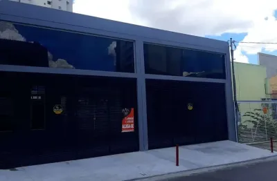 Aluga-se barração comercial centro cuiaba  rua major gama
