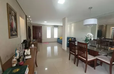 Casa comercial à venda na Avenida, Cristo Rei, Várzea Grande