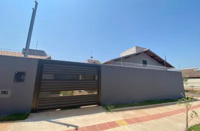 Casa com 2 quartos à venda no Jardim Samambaia, Campo Grande 