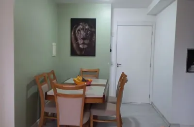 Apartamento 02 dormitórios  e vaga em condominio fechado completa infraestrutura.