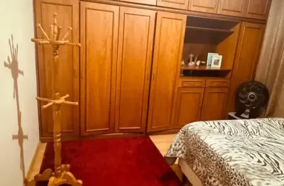 Apartamento 01 dormitorio semi mobiliado, e vaga coberta,ac  carro.escriturado no bairro s joão.