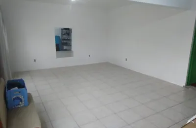 Amplo sobrado, 04 dormitórios, sala de estar, sala de jantar, cozinha ampla, 04 bh, gar , chur.