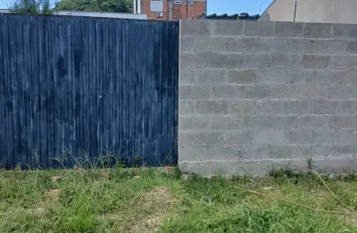 Belo terreno, murado e plano, para construir, escriturado. R$339000