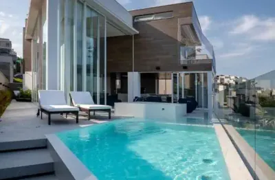 Casa em condomínio fechado com 5 quartos à venda na Avenida Expedicionário José Barca, 43, Fazenda Rodeio, Mogi das Cruzes