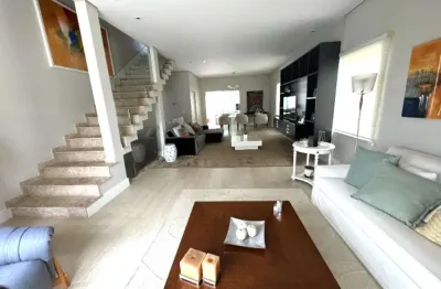 Casa em condomínio fechado com 4 quartos à venda na Rua Coronel Cardoso de Siqueira, 3232, Real Park, Mogi das Cruzes