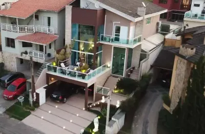 Casa em condomínio fechado com 3 quartos à venda na Estrada do Itapeti, 100, Aruã, Mogi das Cruzes