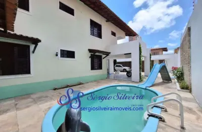 Linda casa nascente no luciano cavalcante com 4 quartos.