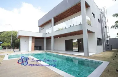 Belíssima casa com 5 suítes e fino acabamento no jardins ibiza!