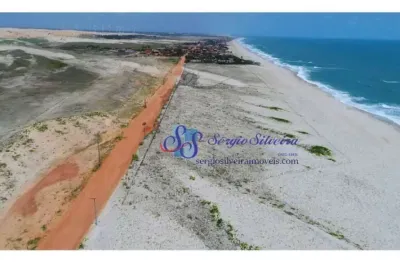 Terreno com excelente localização frente mar, 54,445m².