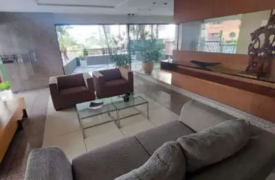 Belíssimo apartamento de alto padrão com 390m² de área construída, 4 suítes