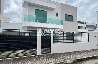 Casa com 3 quartos sendo 2 suítes no bairro parque ipê