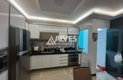 Casa mobiliada com 3 quartos sendo 2 suítes na regiao da av. fraga maia