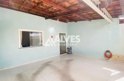Casa com 2 quartos à venda na Rua Gentio do Ouro, Parque Ipê, Feira de Santana