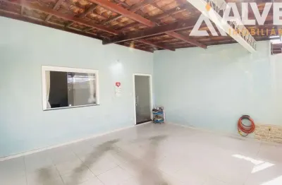 Casa com 2 quartos à venda na Rua Gentio do Ouro, Parque Ipê, Feira de Santana