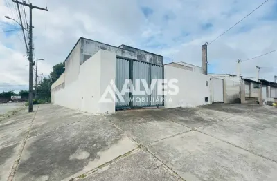 Casa com 3 quartos sendo 1 suíte no parque getúlio vargas