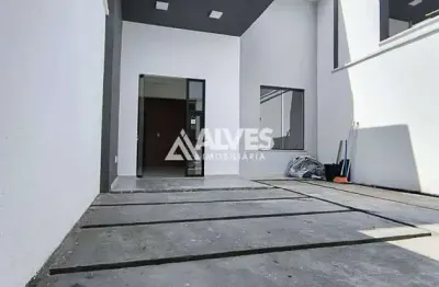 Casa com 3 quartos à venda na Rua Antônio Carlos Magalhães, Mangabeira, Feira de Santana