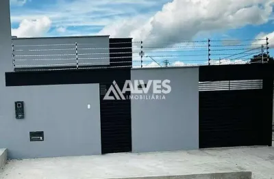 Casa com 2 quartos sendo 1 suíte com escritura grátis pronta para morar