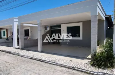 Casa com 3 quartos sendo 2 suítes (taxa de condomínio includo)