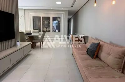 Casa com 3 quartos sendo 1 suíte piscina e área gourmet complet